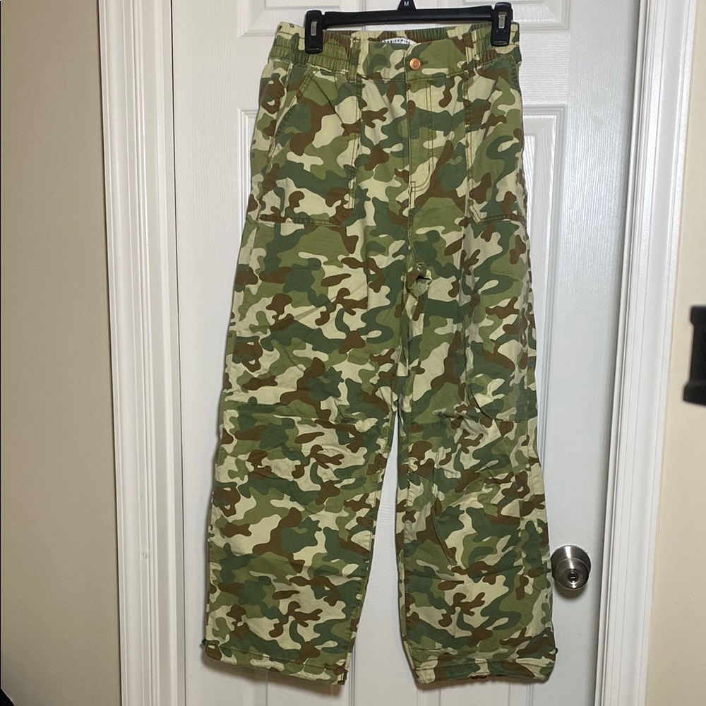 Celebrity Pink Camouflage Pants